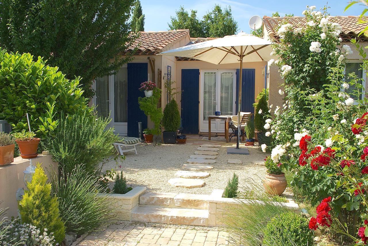 Pierrevert B&B Villa Viva Vitale מראה חיצוני תמונה
