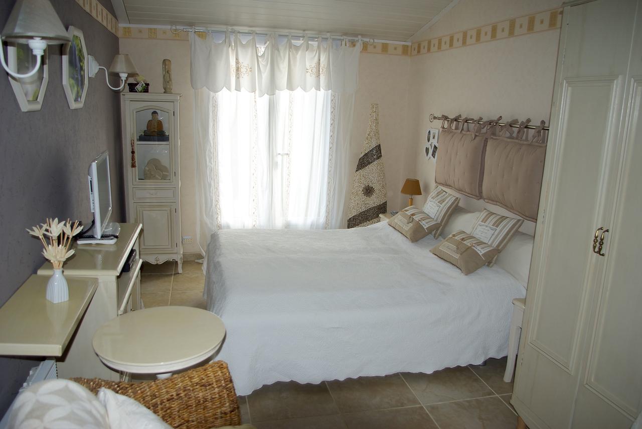 Pierrevert B&B Villa Viva Vitale מראה חיצוני תמונה