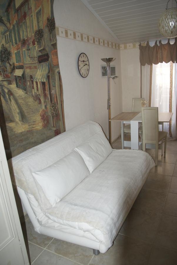 Pierrevert B&B Villa Viva Vitale מראה חיצוני תמונה